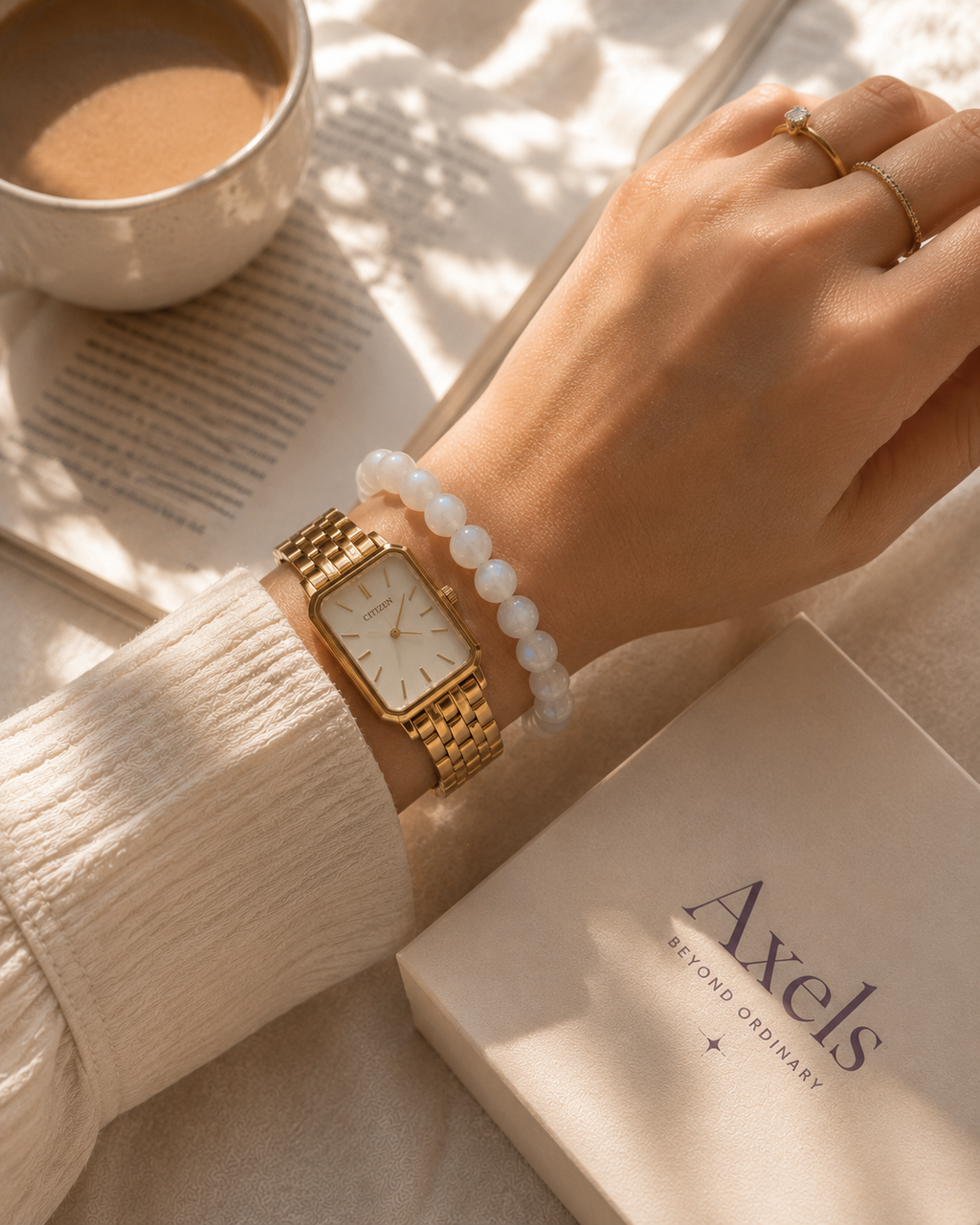Rainbow Moonstone Bracelet – Calm, Intuition & New Beginnings